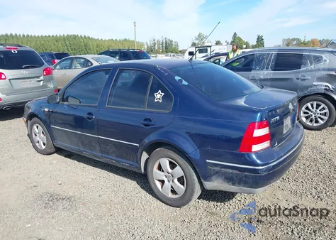2005 Volkswagen Jetta Gls 2.0L z USA, uszkodzony, nr VIN 3VWSK69M55M024274